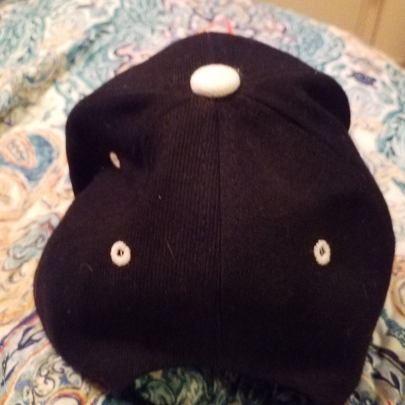 Cap - Picture 3 of 4